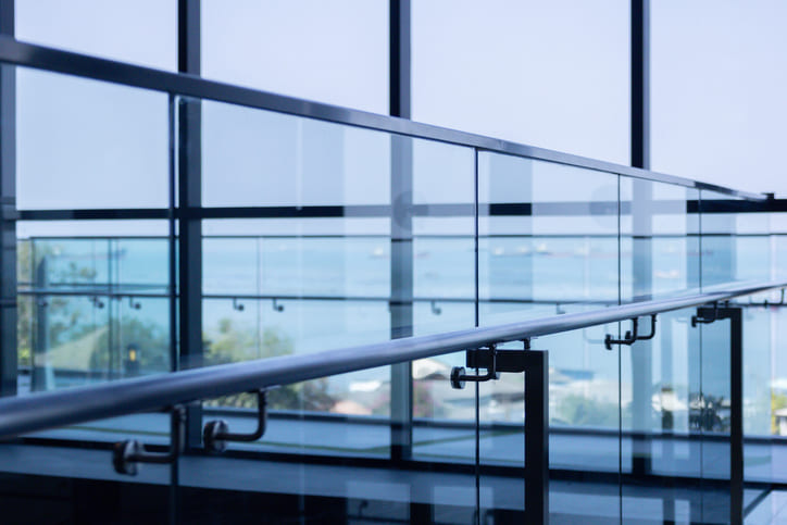 Expert Glass Railing Installer in Scugog<br />

