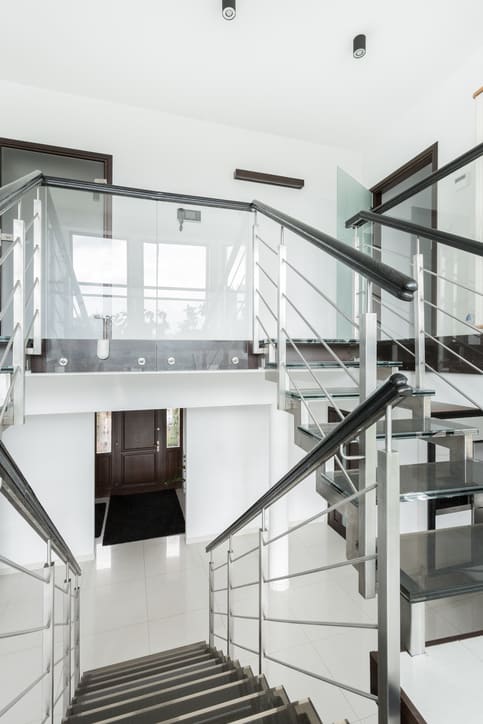 Trusted Glass Railing Installer in Whitchurch-Stouffville<br />
