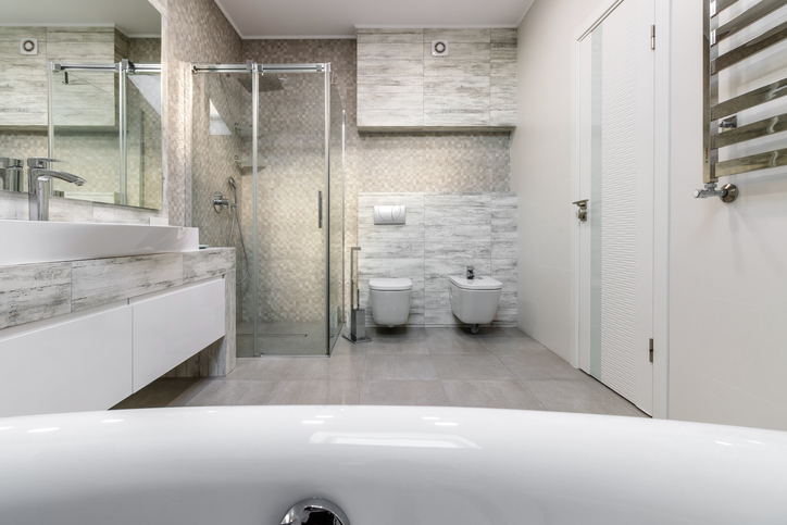 Custom Glass Shower Doors in Streetsville, Mississauga