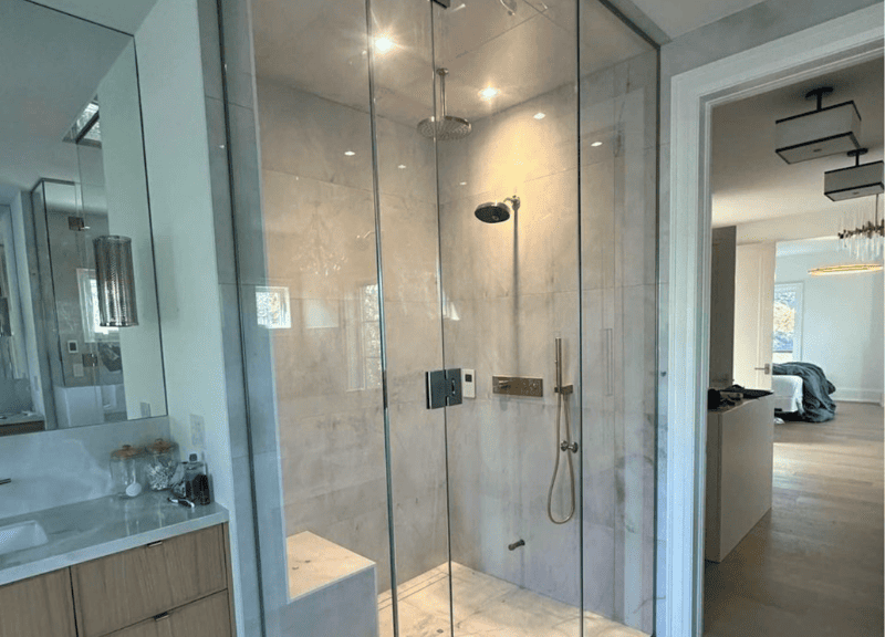 Frameless Glass Showers: A Popular Choice for Modern Bathrooms