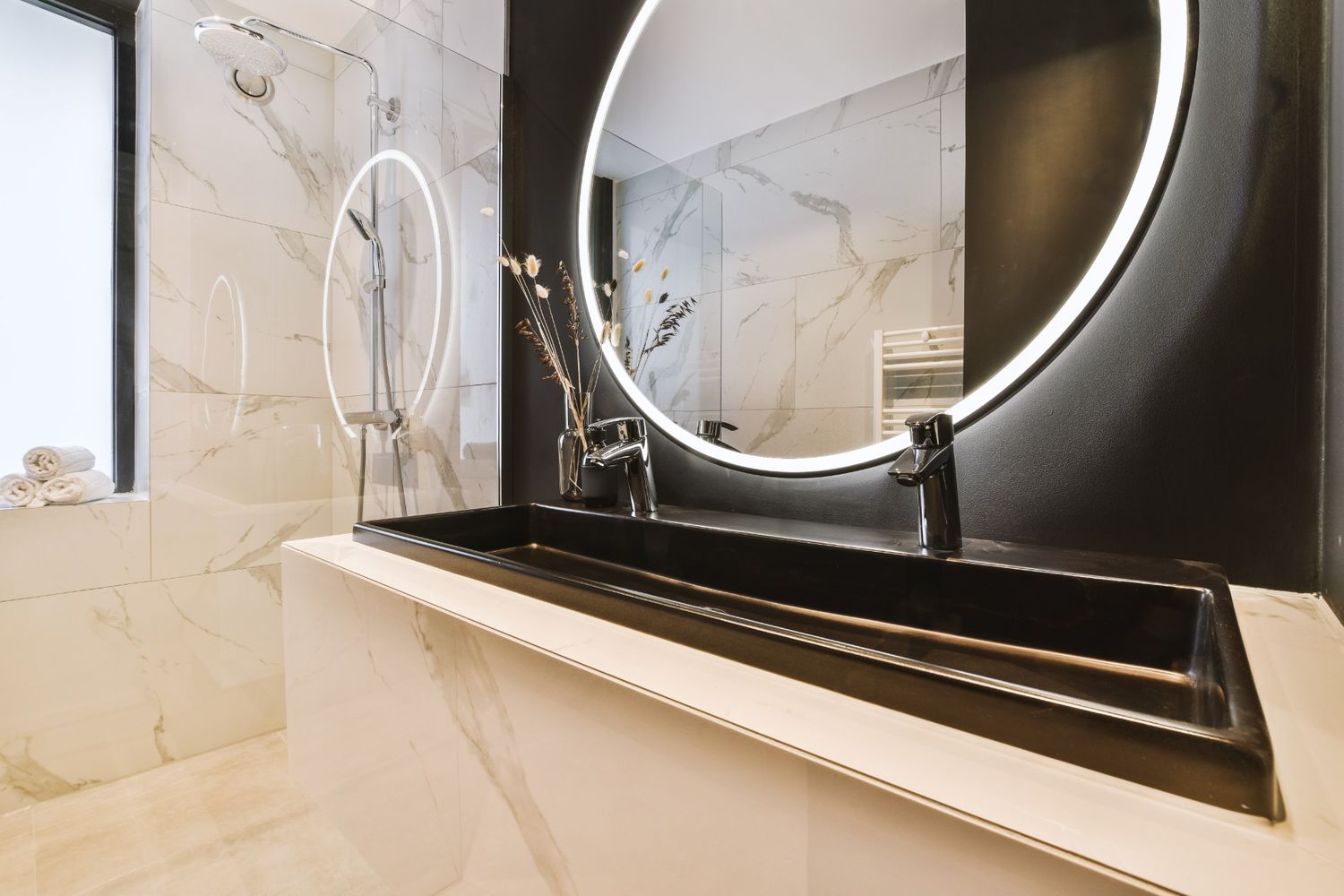 Custom Mirror Installer in Georgina<br />
