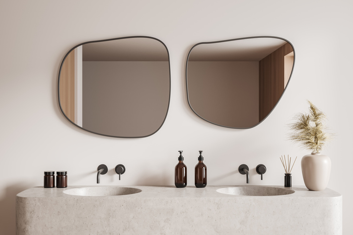 Custom Mirror Installer in clarington