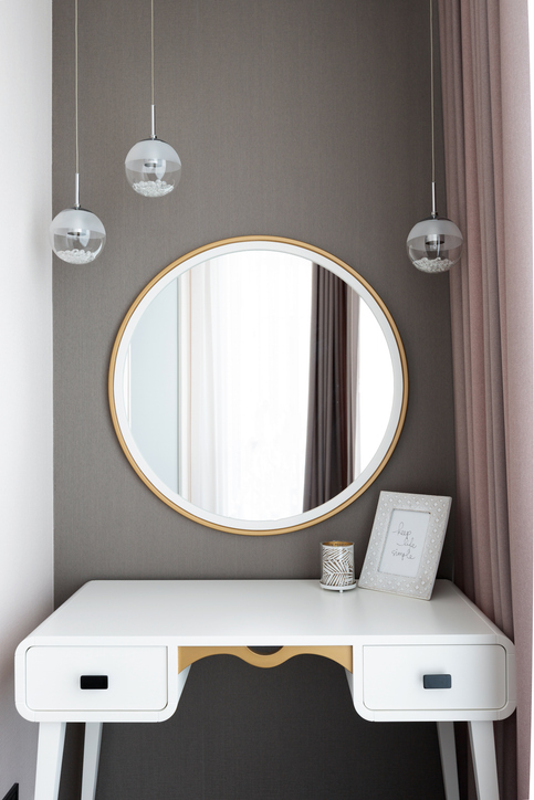 Custom Mirror Manufacturer in Brock<br />
