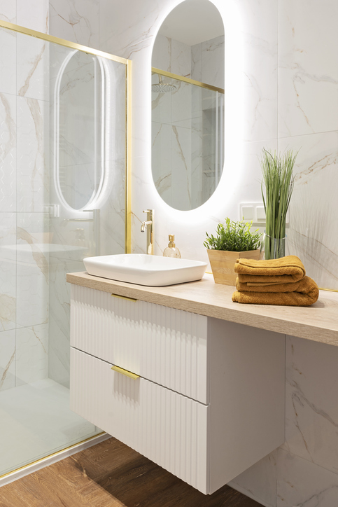 Custom Mirror Manufacturer in Caledon