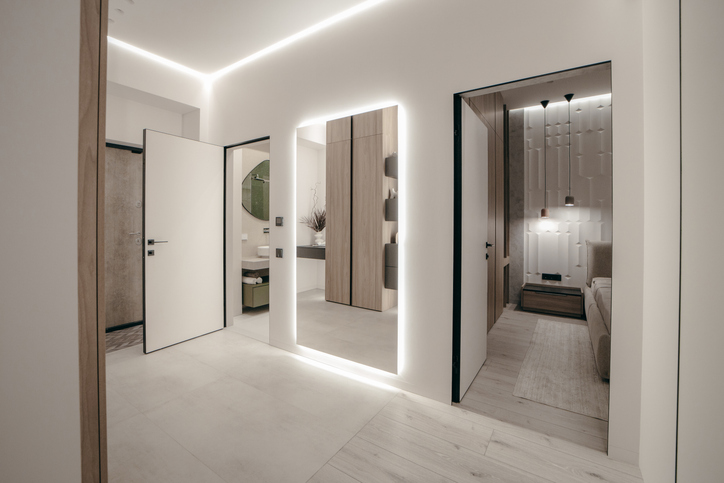 Custom Mirror Manufacturer in Pickering