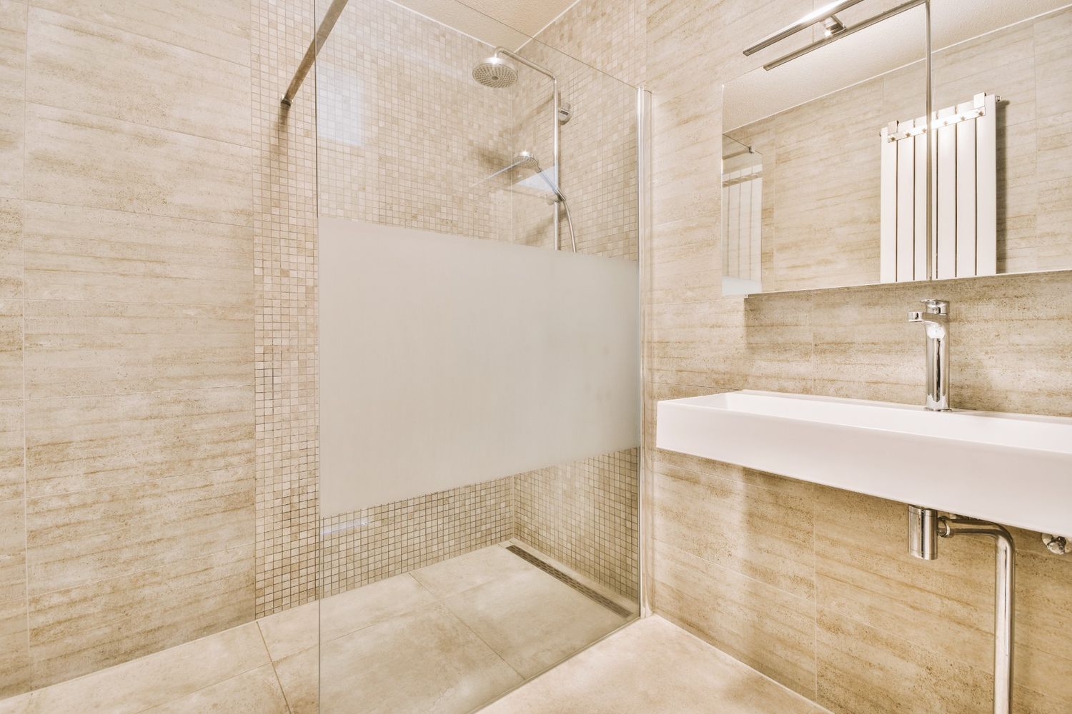 Shower Door Installation in Aurora<br />
