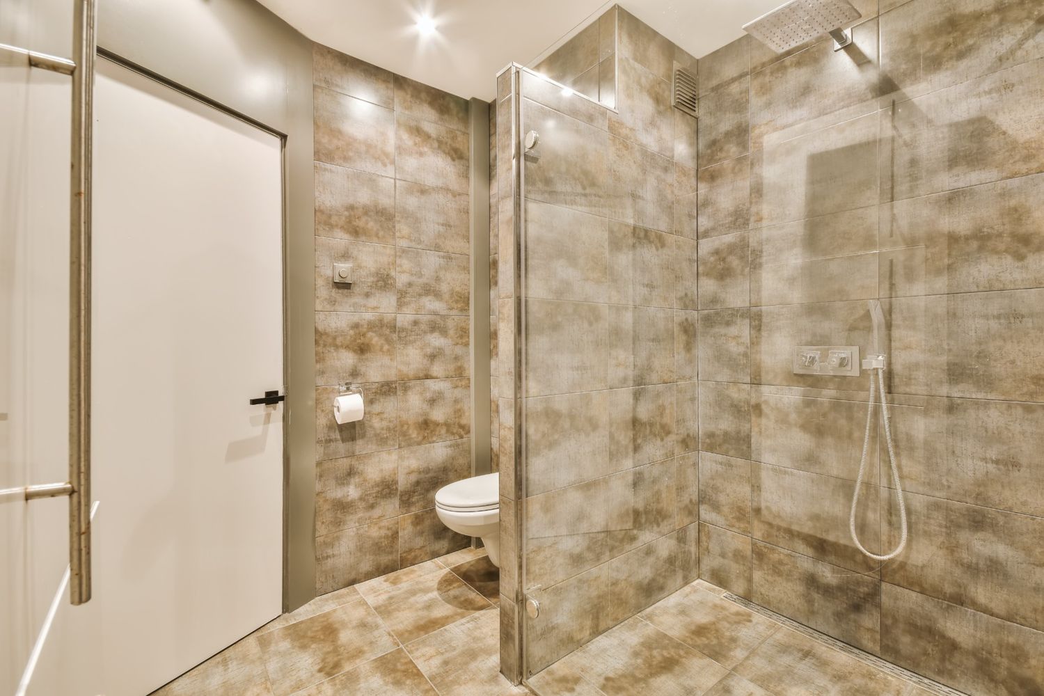 Shower Doors Installation in East Gwillimbury