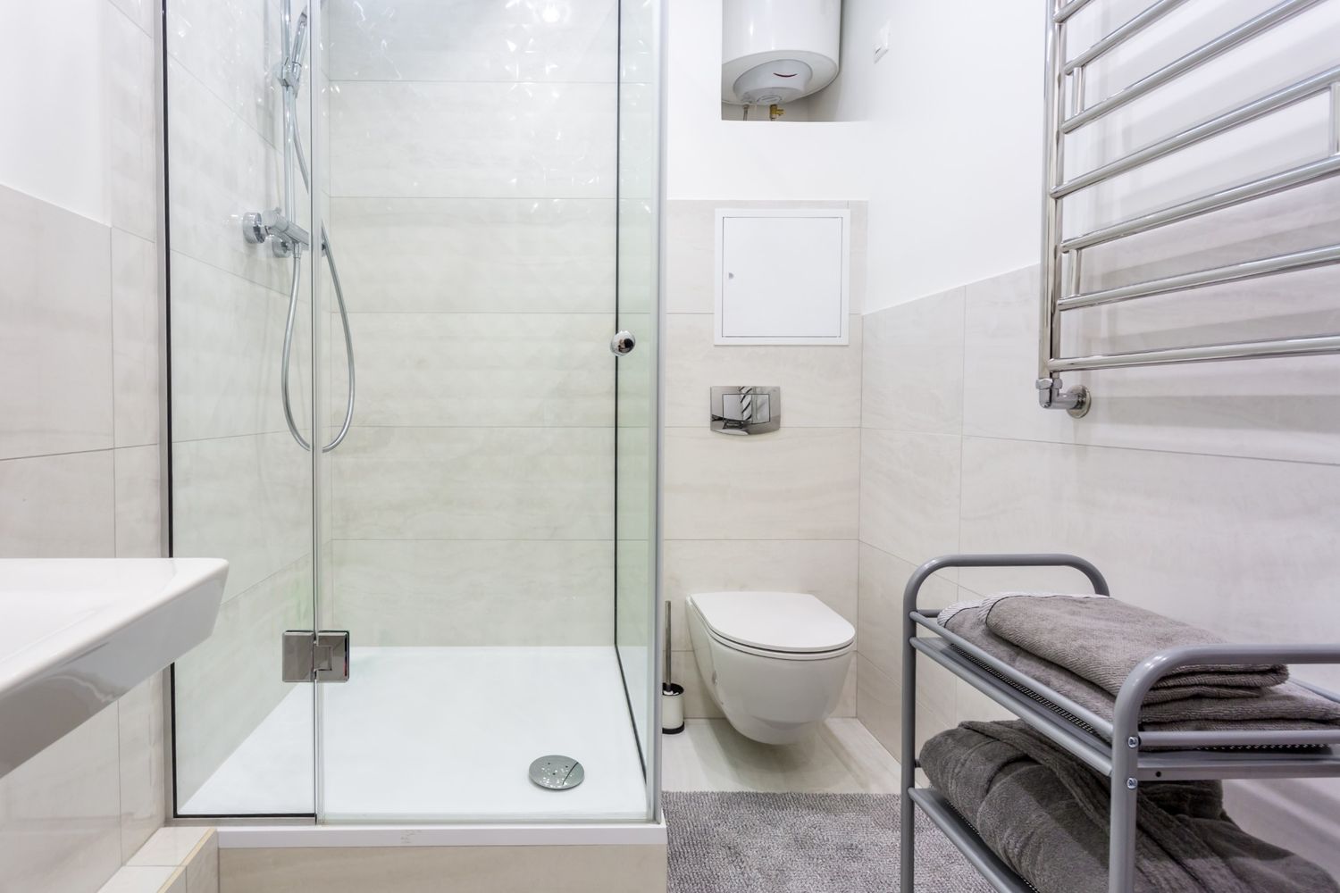 Shower Door Installation in Newmarket<br />
