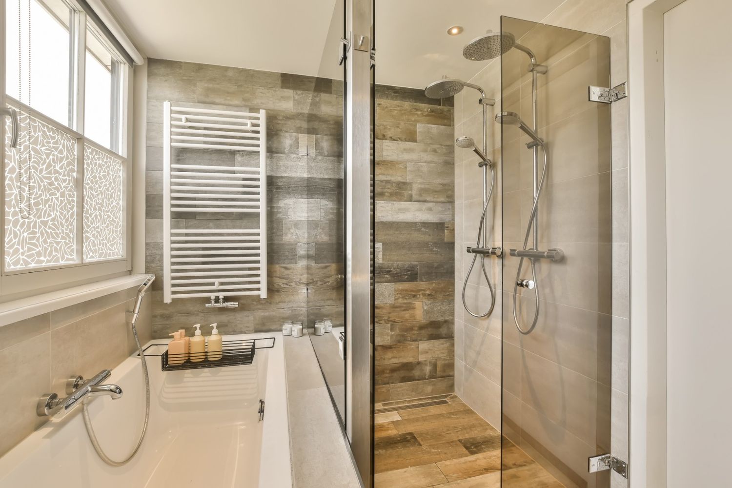 Shower-Doors-Installation-in-Vaughan Shower Doors Installation in Vaughan<br />