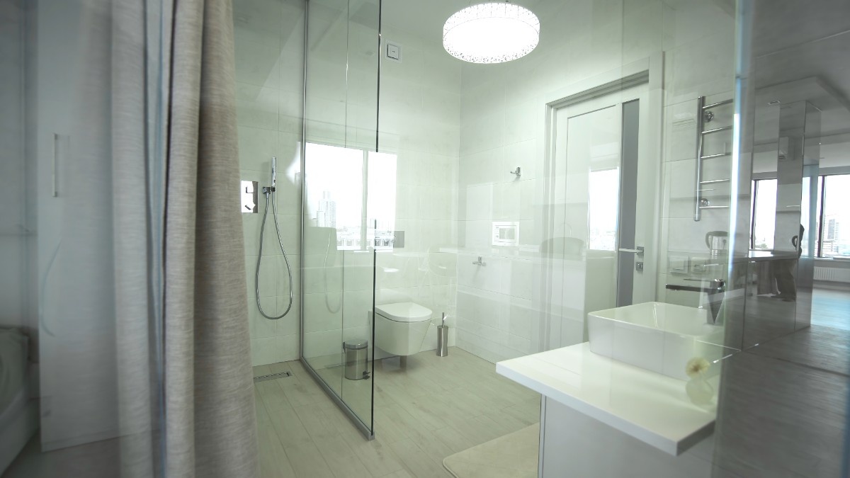 Glass Wall Installer in Uxbridge