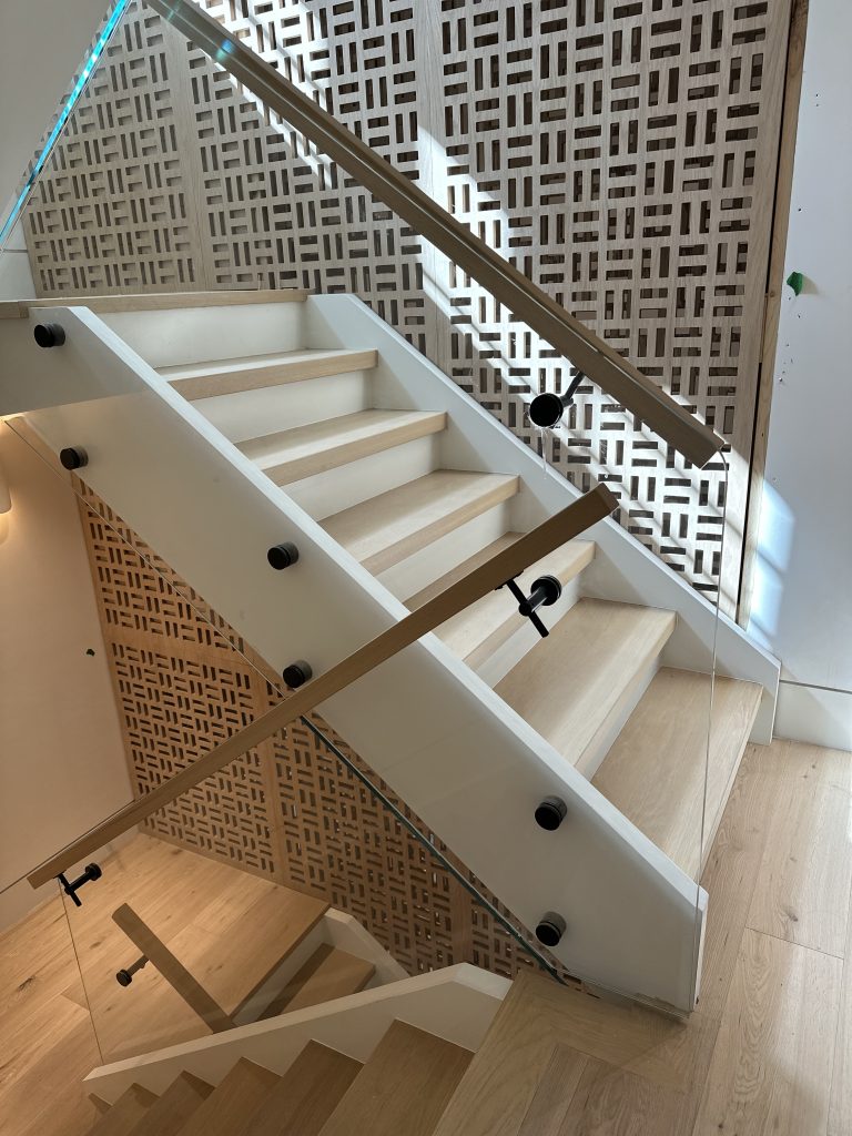 Modern glass railings for stairs two