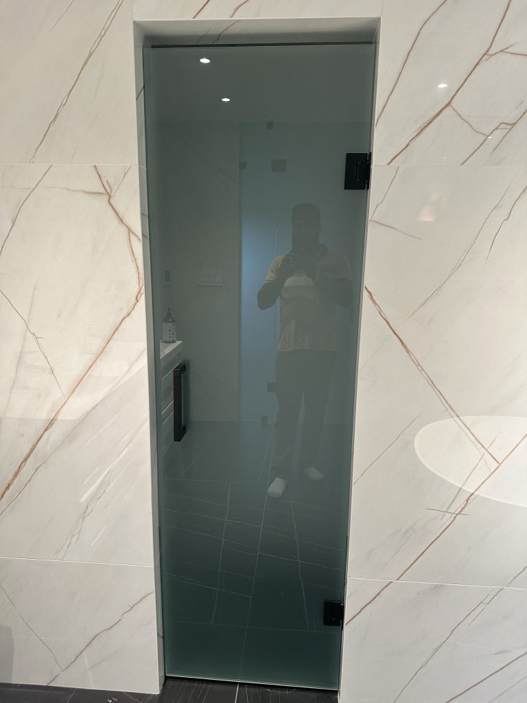 SINGLE DOOR 1