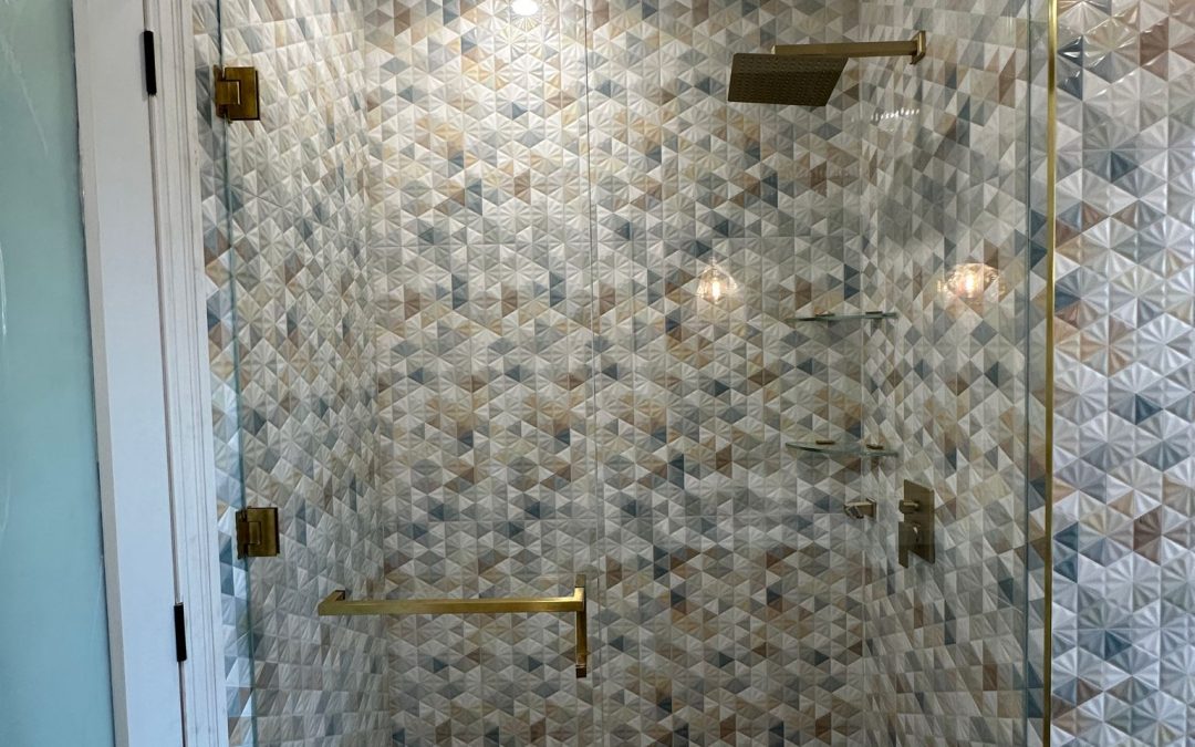 Glass Shower Door Pros and Cons for Renovations