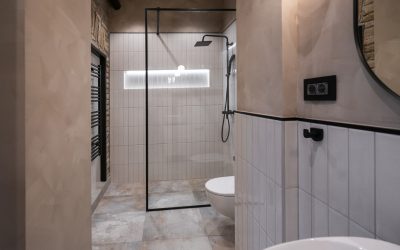 Low-Iron Shower Glass: Appearance, Benefits, and Tradeoffs